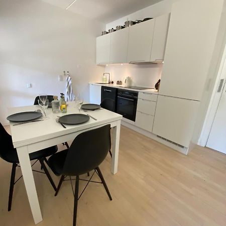 Central Copenhagen Apt With Balcony, Free Parking W Elevator Eksteriør bilde